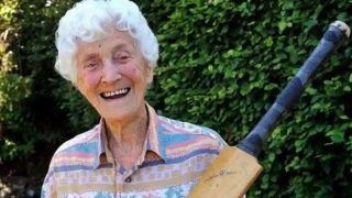 दुनिया की सबसे उम्रदराज क्रिकेटर इलीन ऐश का 110 की उम्र में निधन, क्रिकेट के अलावा अपने देश की जाजूस भी रहीं